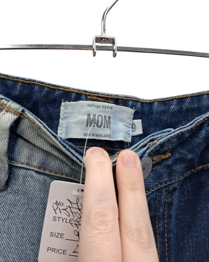 brand new refuge jeans size 9