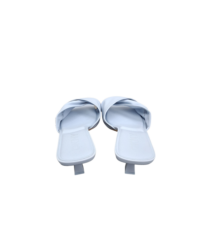 brand new dkny sandals size 10