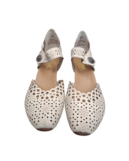 lightly worn rieker shoes size 10