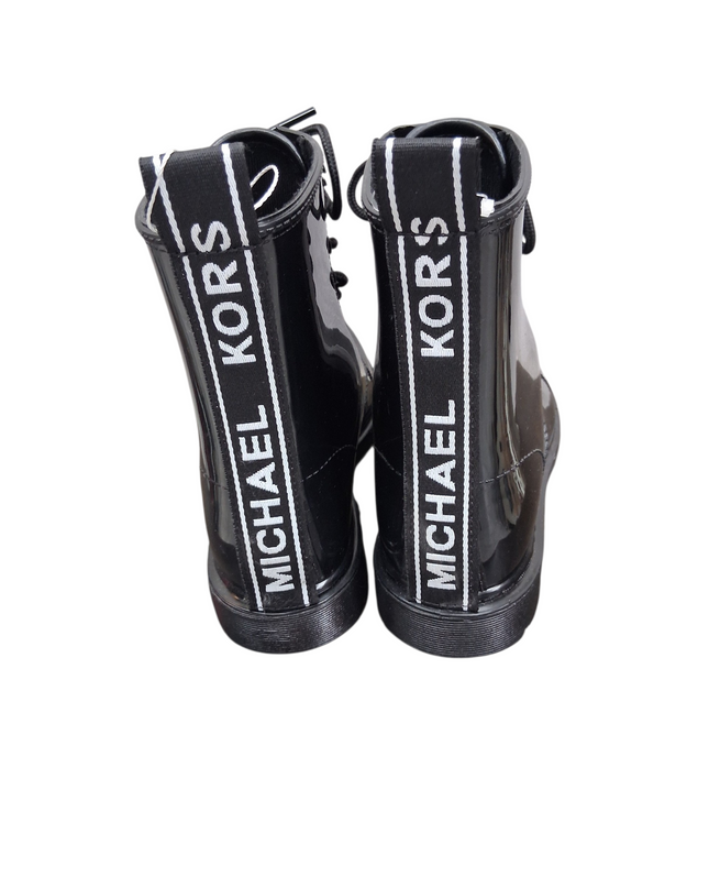 brand new michael kors boots size 7